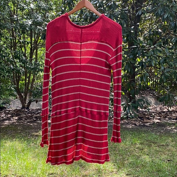 Free People V-neck - Picture 4 of 5